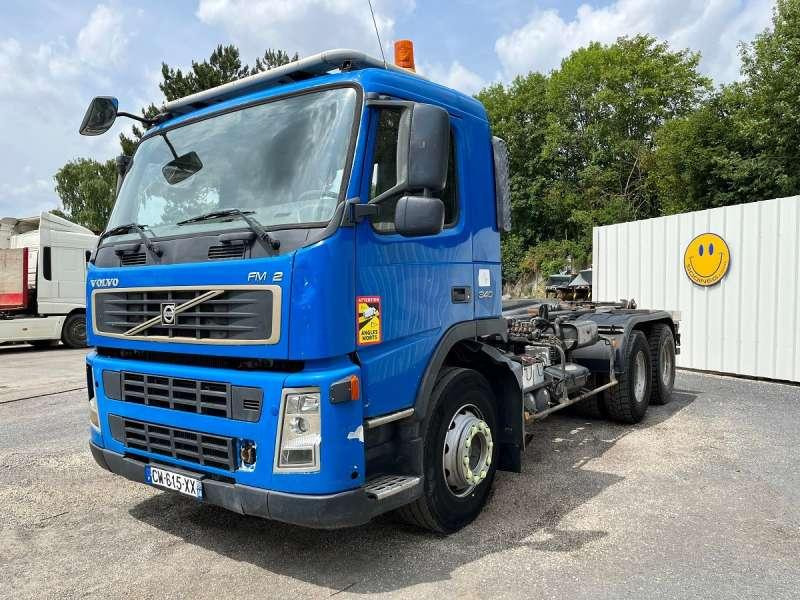 Volvo FM 12 - 340 - Hákový nosič kontejnerů: obrázek 2 Volvo FM 12 - 340 - Hákový nosič kontejnerů: obrázek 2