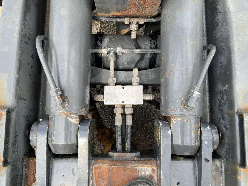 Hákový nosič kontejnerů Volvo FM12 - 340: obrázek 40