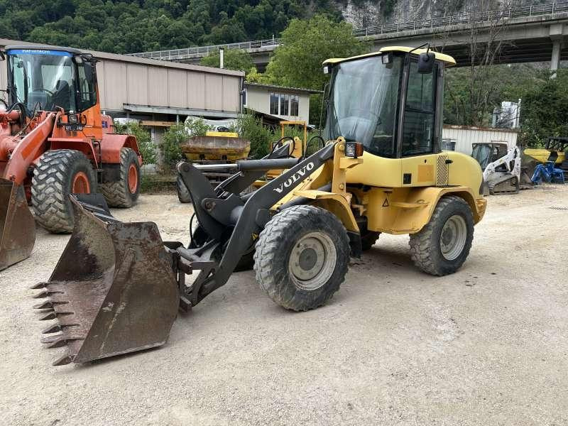 Volvo L30Z - Kolový nakladač: obrázek 2 Volvo L30Z - Kolový nakladač: obrázek 2