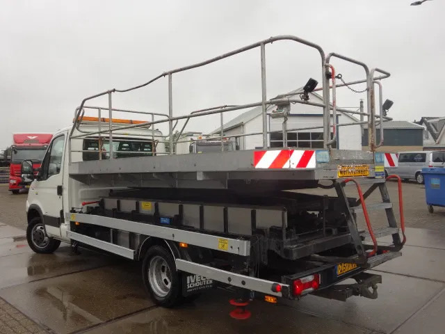 Iveco Daily 40C15 SKY WORKER PLATFORM - Dodávka: obrázek 4 Iveco Daily 40C15 SKY WORKER PLATFORM - Dodávka: obrázek 4