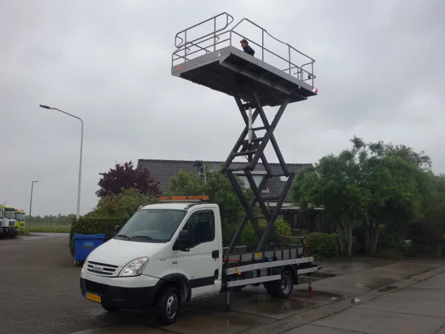 Iveco Daily 40C15 SKY WORKER PLATFORM - Dodávka: obrázek 1 Iveco Daily 40C15 SKY WORKER PLATFORM - Dodávka: obrázek 1