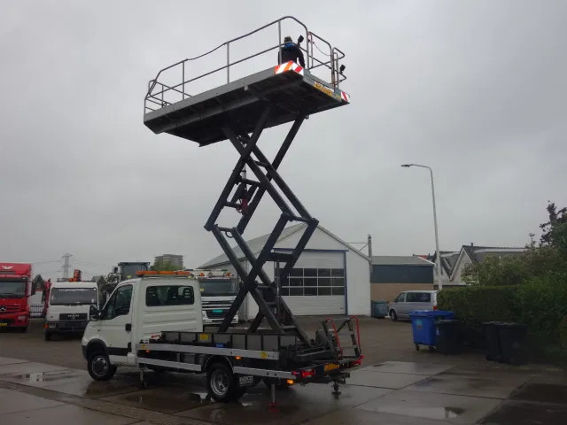 Iveco Daily 40C15 SKY WORKER PLATFORM - Dodávka: obrázek 5 Iveco Daily 40C15 SKY WORKER PLATFORM - Dodávka: obrázek 5