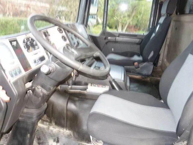 MAN 32-364 CHASSIS 8X4 STEELSPRINGS - Podvozek s kabinou: obrázek 5 MAN 32-364 CHASSIS 8X4 STEELSPRINGS - Podvozek s kabinou: obrázek 5