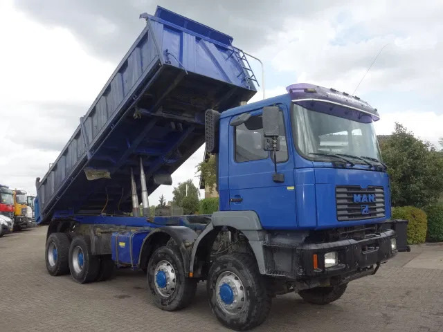 MAN 35.414 8x8 meiller kipper manual diesel pomp - Sklápěč: obrázek 1 MAN 35.414 8x8 meiller kipper manual diesel pomp - Sklápěč: obrázek 1