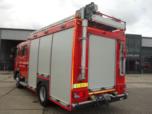 MAN TGM 15.250 FIRE TRUCK,2000 LITER TANK, FOAM TANK, AIRCO - Hasičský vůz: obrázek 3 MAN TGM 15.250 FIRE TRUCK,2000 LITER TANK, FOAM TANK, AIRCO - Hasičský vůz: obrázek 3