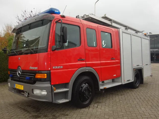 Mercedes-Benz 1325 godiva pump bomberos - Hasičský vůz: obrázek 1 Mercedes-Benz 1325 godiva pump bomberos - Hasičský vůz: obrázek 1