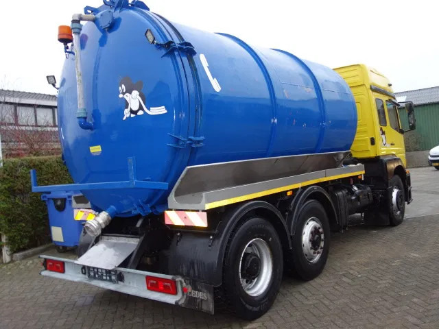 Mercedes-Benz Atego 2528 VACUUMTANK,16 CUB,AIRCO - Čistič odpadových jam: obrázek 4 Mercedes-Benz Atego 2528 VACUUMTANK,16 CUB,AIRCO - Čistič odpadových jam: obrázek 4