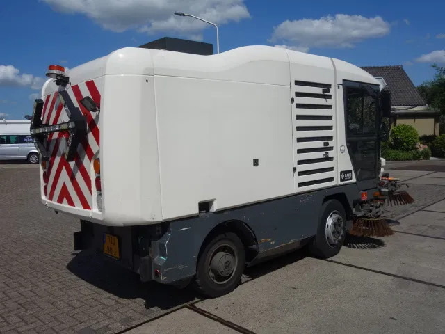 Ravo 540 3E BORSTEL EURO5 - Zametací vůz: obrázek 3 Ravo 540 3E BORSTEL EURO5 - Zametací vůz: obrázek 3