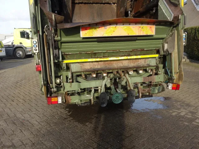 Scania P250 GEESINK GPM III CONTAINER SYSTEEM ,WELVAARD WEEGSYSTEEM EURO 6 - Vůz na odvoz odpadků: obrázek 4 Scania P250 GEESINK GPM III CONTAINER SYSTEEM ,WELVAARD WEEGSYSTEEM EURO 6 - Vůz na odvoz odpadků: obrázek 4