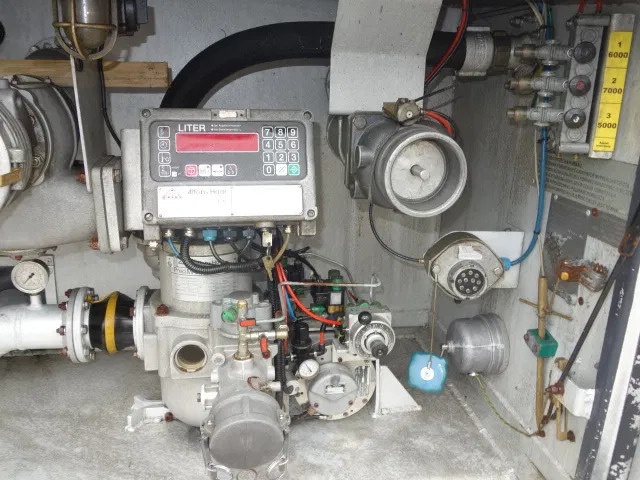 Scania R380 6X2 19200 LITER TANK,MANUAL GEARBOX leasing Scania R380 6X2 19200 LITER TANK,MANUAL GEARBOX: obrázek 7