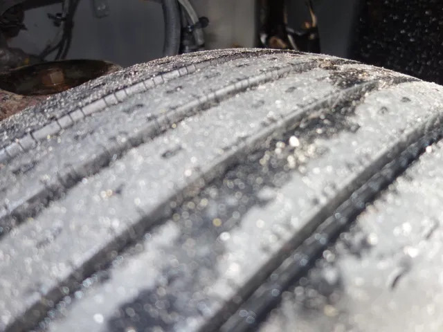 Volvo FM 12 18500liter tank,AIRCO,MANUAL GEARBOX - Cisternové vozidlo: obrázek 2 Volvo FM 12 18500liter tank,AIRCO,MANUAL GEARBOX - Cisternové vozidlo: obrázek 2