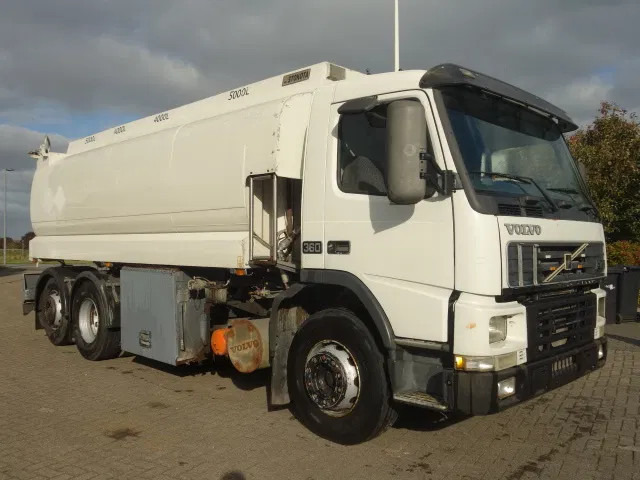 Volvo FM 360 18000 LITER,MANUALPOMP,MANUALCOUNTER - Cisternové vozidlo: obrázek 1 Volvo FM 360 18000 LITER,MANUALPOMP,MANUALCOUNTER - Cisternové vozidlo: obrázek 1