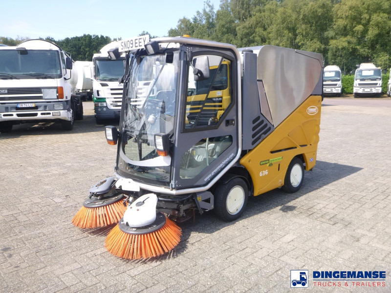 Applied sweeper Green machine 636 - Zametací vůz: obrázek 1 Applied sweeper Green machine 636 - Zametací vůz: obrázek 1