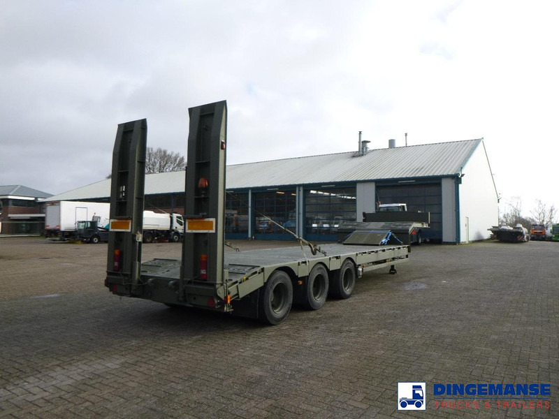 Broshuis 3-axle semi-lowbed trailer E-2130 / 73 t + ramps - Podvalníkový návěs: obrázek 3 Broshuis 3-axle semi-lowbed trailer E-2130 / 73 t + ramps - Podvalníkový návěs: obrázek 3