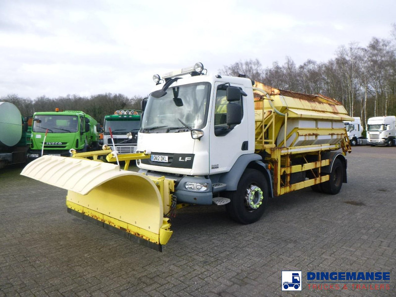 DAF LF 55.220 4X2 RHD salt spreader / gritter - Vozidlo pro zimní údržbu: obrázek 1 DAF LF 55.220 4X2 RHD salt spreader / gritter - Vozidlo pro zimní údržbu: obrázek 1