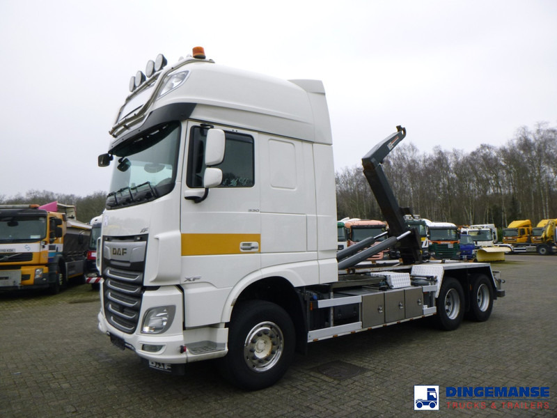 DAF XF 530 6x2 Euro 6 VDL container hook - Hákový nosič kontejnerů: obrázek 1 DAF XF 530 6x2 Euro 6 VDL container hook - Hákový nosič kontejnerů: obrázek 1