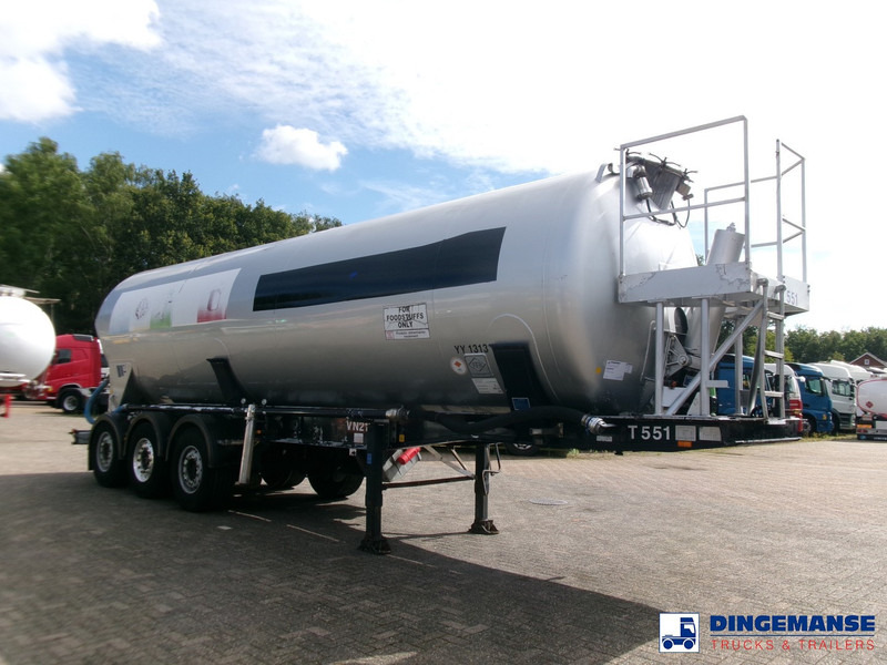 Feldbinder Powder tank alu 41 m3 (tipping) - Cisternový návěs: obrázek 2 Feldbinder Powder tank alu 41 m3 (tipping) - Cisternový návěs: obrázek 2