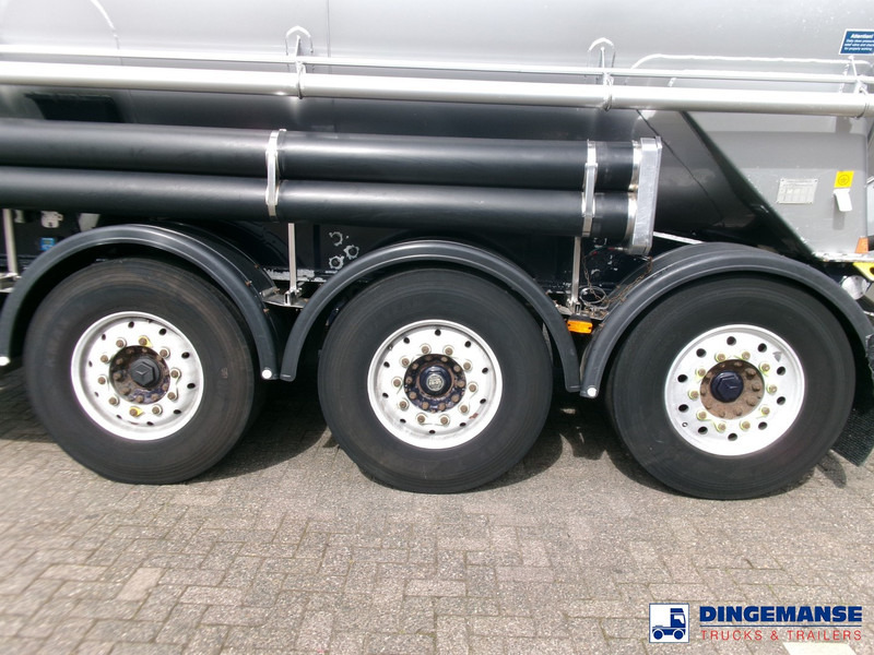Feldbinder Powder tank alu 41 m3 (tipping) - Cisternový návěs: obrázek 5 Feldbinder Powder tank alu 41 m3 (tipping) - Cisternový návěs: obrázek 5