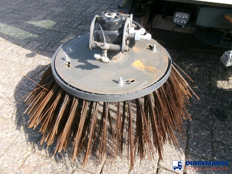 Zametací vůz Johnston C202 compact street sweeper: obrázek 8