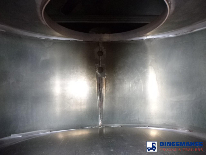 Cisternový návěs Lakeland Fuel tank alu 42.8 m3 / 6 comp + pump: obrázek 14 Cisternový návěs Lakeland Fuel tank alu 42.8 m3 / 6 comp + pump: obrázek 14