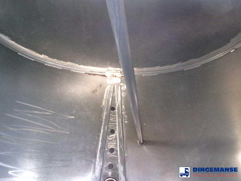 Lakeland Fuel tank alu 43 m3 / 6 comp leasing Lakeland Fuel tank alu 43 m3 / 6 comp: obrázek 17