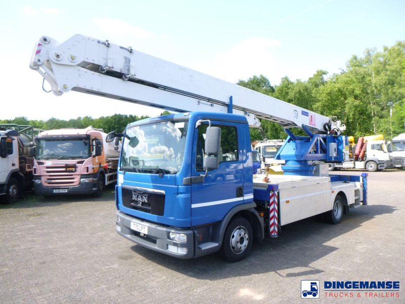 MAN TGL 7.180 4x2 + Klaas K25-30 crane - Auto s hydraulickou rukou: obrázek 1 MAN TGL 7.180 4x2 + Klaas K25-30 crane - Auto s hydraulickou rukou: obrázek 1