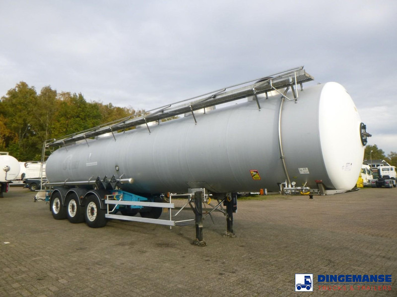 Magyar Chemical tank inox 33 m3 / 1 comp - Cisternový návěs: obrázek 2 Magyar Chemical tank inox 33 m3 / 1 comp - Cisternový návěs: obrázek 2