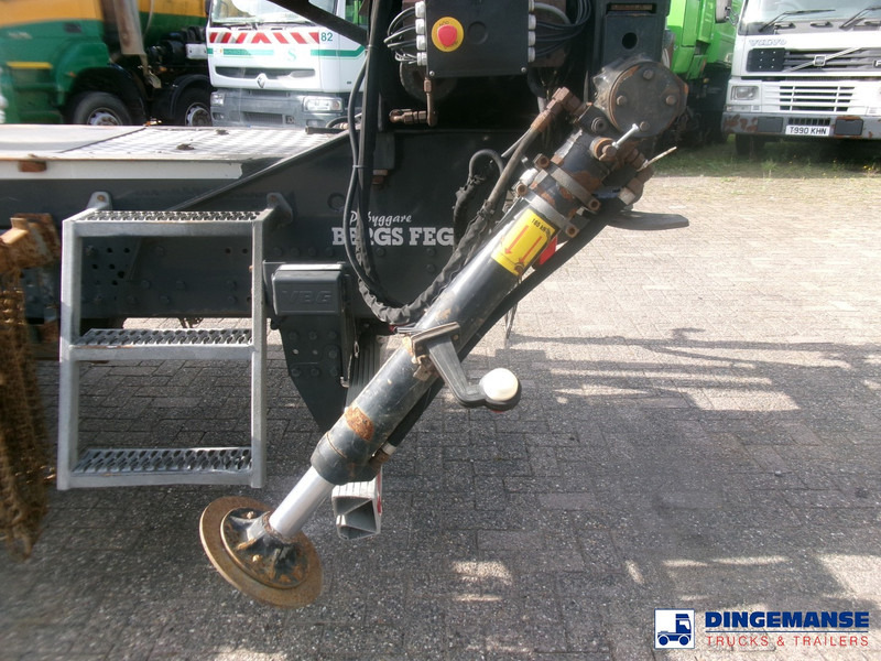 Auto s hydraulickou rukou Mercedes-Benz Actros 2663 6x4 Euro 6 loglift F96 crane timber truck: obrázek 10