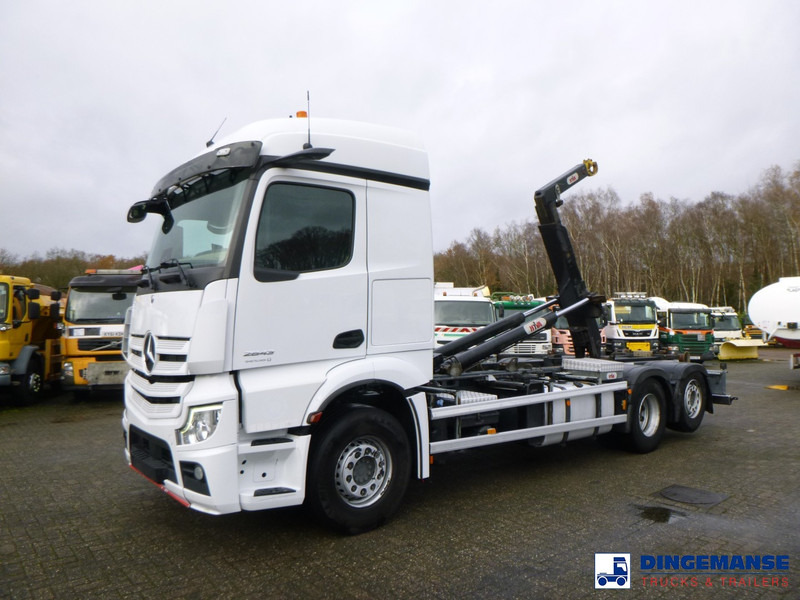 Mercedes-Benz Actros 2843 6x2 Hyva container hook 20t - Hákový nosič kontejnerů: obrázek 1 Mercedes-Benz Actros 2843 6x2 Hyva container hook 20t - Hákový nosič kontejnerů: obrázek 1