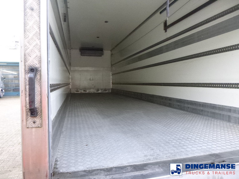 Chladírenský nákladní automobil Mercedes-Benz Antos 2533 RHD 6x2 Thermoking T1000R frigo: obrázek 11