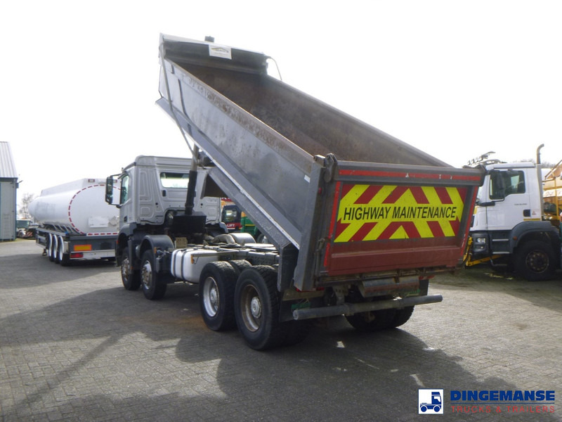 Mercedes-Benz Arocs 3246 8x4 RHD tipper - Sklápěč: obrázek 3 Mercedes-Benz Arocs 3246 8x4 RHD tipper - Sklápěč: obrázek 3