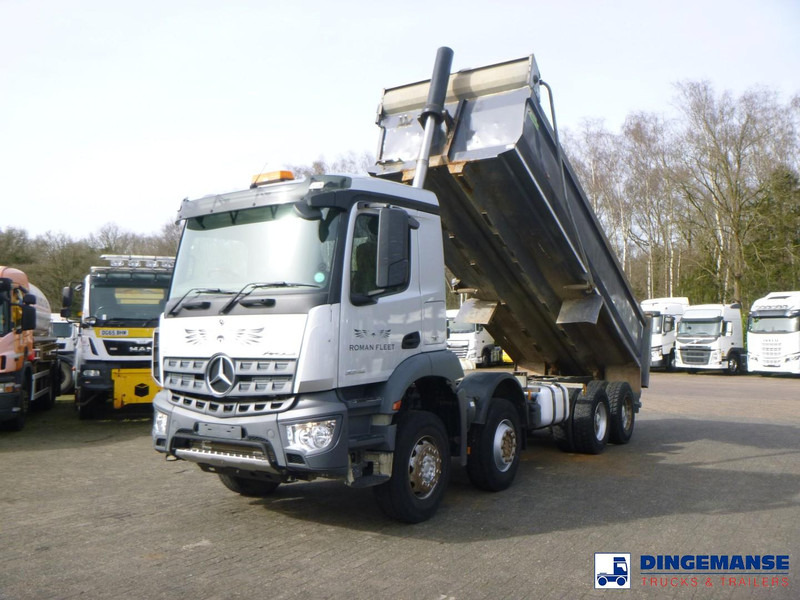 Mercedes-Benz Arocs 3246 8x4 RHD tipper - Sklápěč: obrázek 1 Mercedes-Benz Arocs 3246 8x4 RHD tipper - Sklápěč: obrázek 1