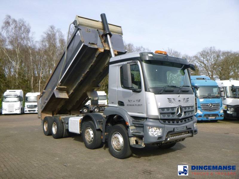 Mercedes-Benz Arocs 3246 8x4 RHD tipper - Sklápěč: obrázek 2 Mercedes-Benz Arocs 3246 8x4 RHD tipper - Sklápěč: obrázek 2