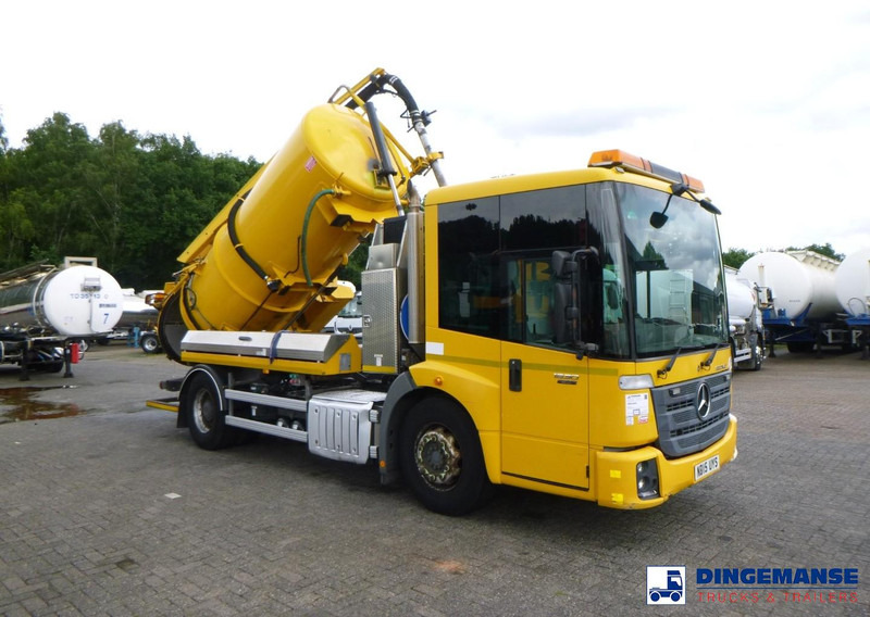 Mercedes-Benz Econic 1830 4x2 Euro 6 RHD Fuller vacuum tank 8.1 m3 - Čistič odpadových jam: obrázek 2 Mercedes-Benz Econic 1830 4x2 Euro 6 RHD Fuller vacuum tank 8.1 m3 - Čistič odpadových jam: obrázek 2