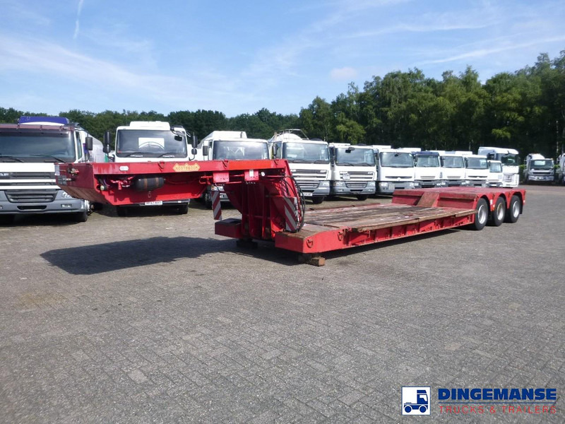 Nooteboom 3-axle lowbed trailer OSDAZ-56 - Podvalníkový návěs: obrázek 3 Nooteboom 3-axle lowbed trailer OSDAZ-56 - Podvalníkový návěs: obrázek 3