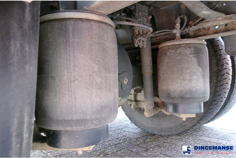 Renault Premium 300 4x2 fuel tank 14.2 m3 / 4 comp - Cisternové vozidlo: obrázek 5 Renault Premium 300 4x2 fuel tank 14.2 m3 / 4 comp - Cisternové vozidlo: obrázek 5