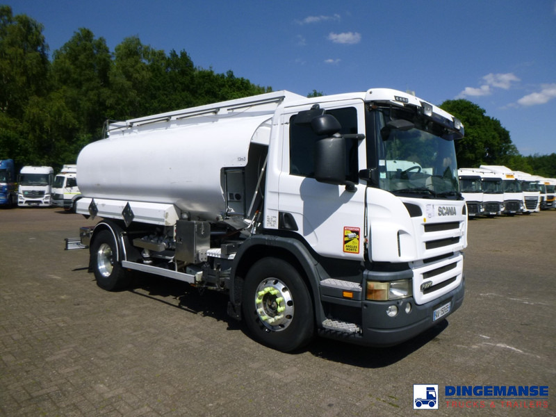 Scania P 270 DB 4x2 fuel tank 14 m3 / 3 comp - Cisternové vozidlo: obrázek 2 Scania P 270 DB 4x2 fuel tank 14 m3 / 3 comp - Cisternové vozidlo: obrázek 2