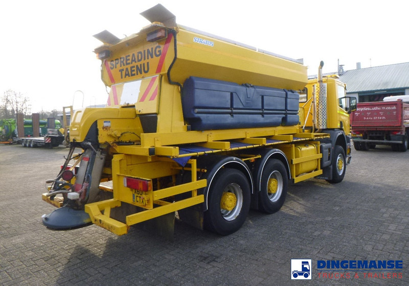 Scania P114-340 CB 6X6 RHD gritter / snow plough - Vozidlo pro zimní údržbu: obrázek 4 Scania P114-340 CB 6X6 RHD gritter / snow plough - Vozidlo pro zimní údržbu: obrázek 4