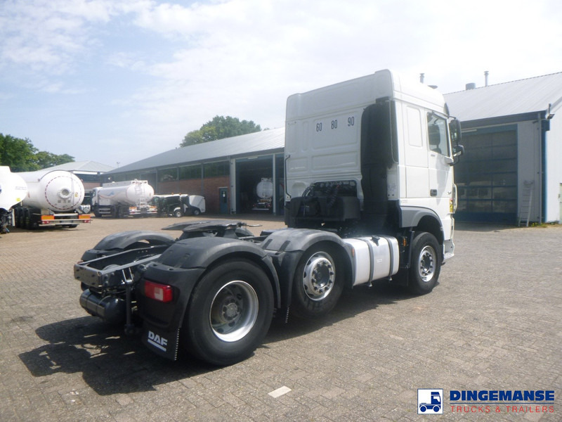 DAF XF 530 6x2 Euro 6 - Tahač: obrázek 4 DAF XF 530 6x2 Euro 6 - Tahač: obrázek 4