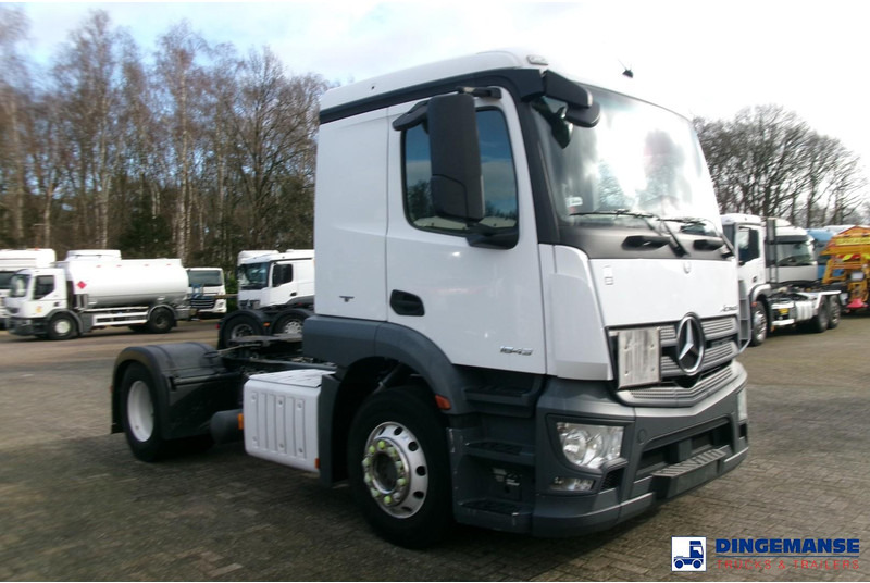 Mercedes-Benz Actros 1843 4x2 Euro 6 / ADR + PTO - Tahač: obrázek 2 Mercedes-Benz Actros 1843 4x2 Euro 6 / ADR + PTO - Tahač: obrázek 2