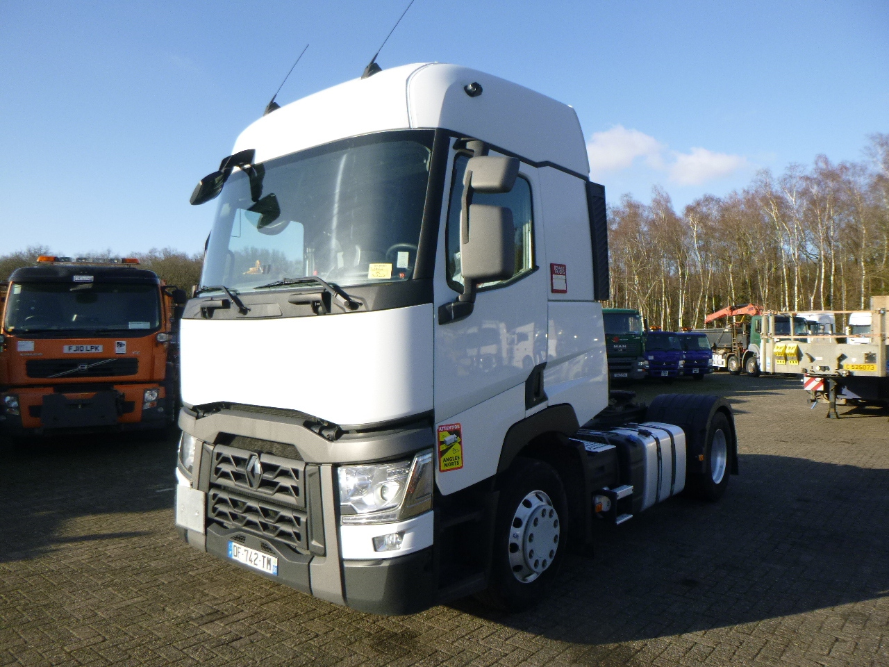 Tahač Renault T 460 4x2 Euro 6 + ADR: obrázek 1