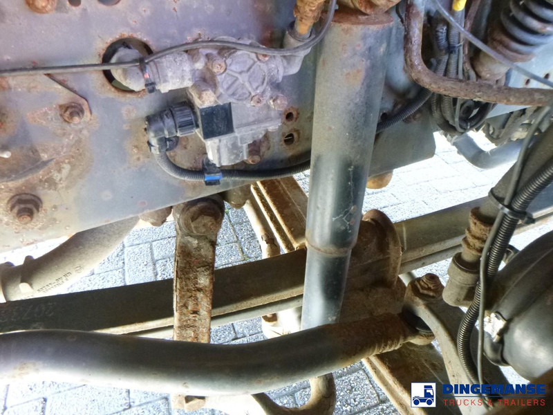 Volvo FE 300 6X4 Whale vacuum tank 10.2 m3 - Čistič odpadových jam: obrázek 5 Volvo FE 300 6X4 Whale vacuum tank 10.2 m3 - Čistič odpadových jam: obrázek 5