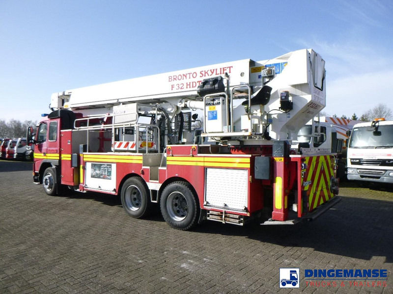 Volvo FM12 6x4 RHD Bronto Skylift F32HDT Angloco fire truck - Hasičský vůz: obrázek 3 Volvo FM12 6x4 RHD Bronto Skylift F32HDT Angloco fire truck - Hasičský vůz: obrázek 3