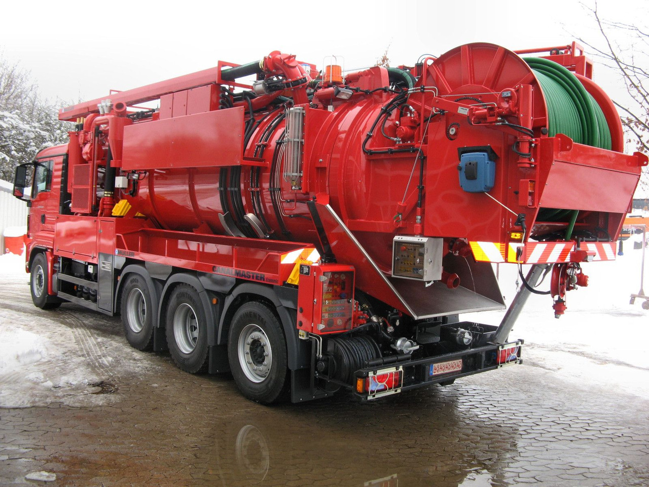 MAN TGS 35.540 8x4 Müller 16m³ WRG + 800 meter HD - Čistič odpadových jam: obrázek 1 MAN TGS 35.540 8x4 Müller 16m³ WRG + 800 meter HD - Čistič odpadových jam: obrázek 1