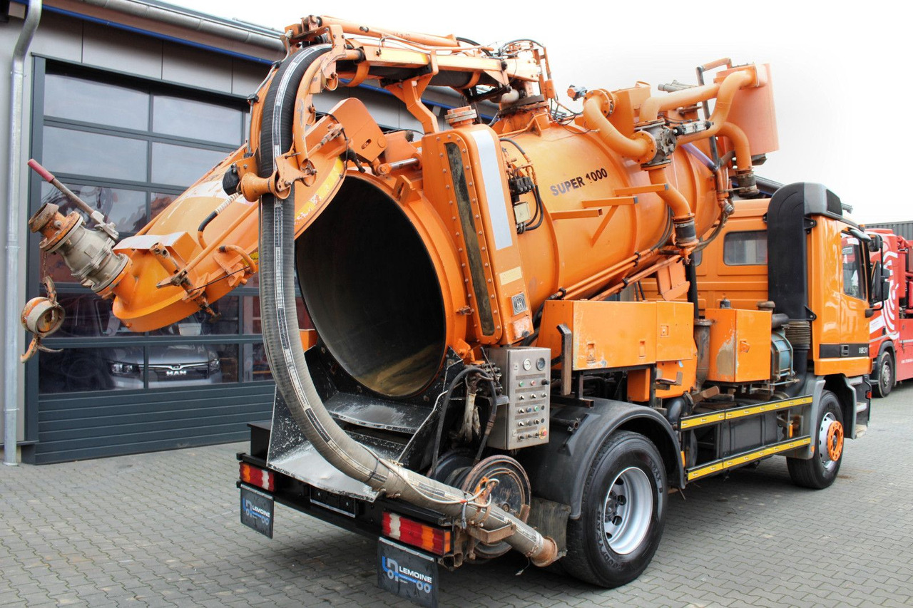 Mercedes-Benz Actros 1831 4x2 Hellmers 6,5m³ V2A INOX Kipper - Čistič odpadových jam: obrázek 4 Mercedes-Benz Actros 1831 4x2 Hellmers 6,5m³ V2A INOX Kipper - Čistič odpadových jam: obrázek 4