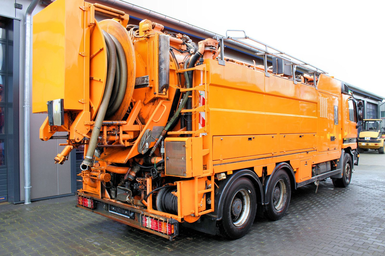 Mercedes-Benz Actros 2653 6x4 V8 Müller 16m³ Saug u.Spül-Kombi - Čistič odpadových jam: obrázek 4 Mercedes-Benz Actros 2653 6x4 V8 Müller 16m³ Saug u.Spül-Kombi - Čistič odpadových jam: obrázek 4