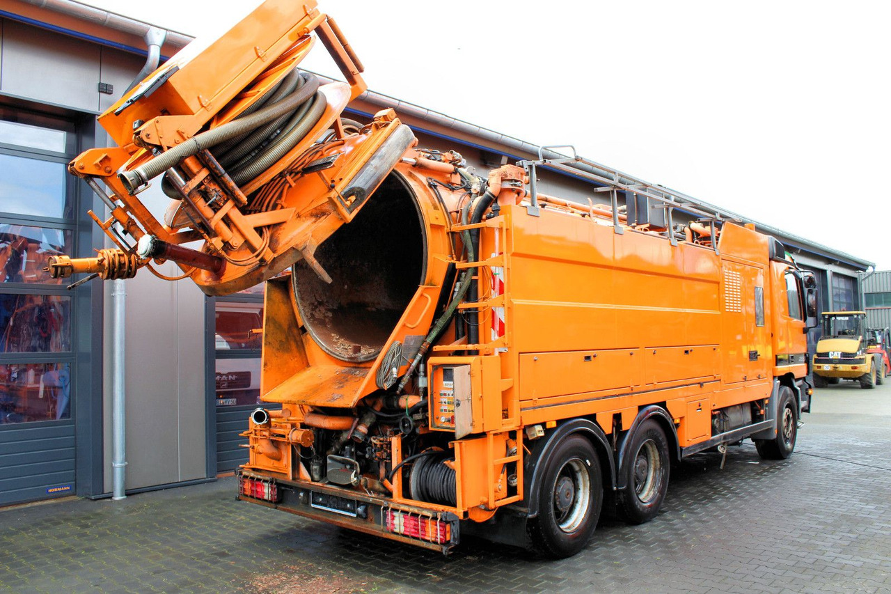 Mercedes-Benz Actros 2653 6x4 V8 Müller 16m³ Saug u.Spül-Kombi - Čistič odpadových jam: obrázek 5 Mercedes-Benz Actros 2653 6x4 V8 Müller 16m³ Saug u.Spül-Kombi - Čistič odpadových jam: obrázek 5