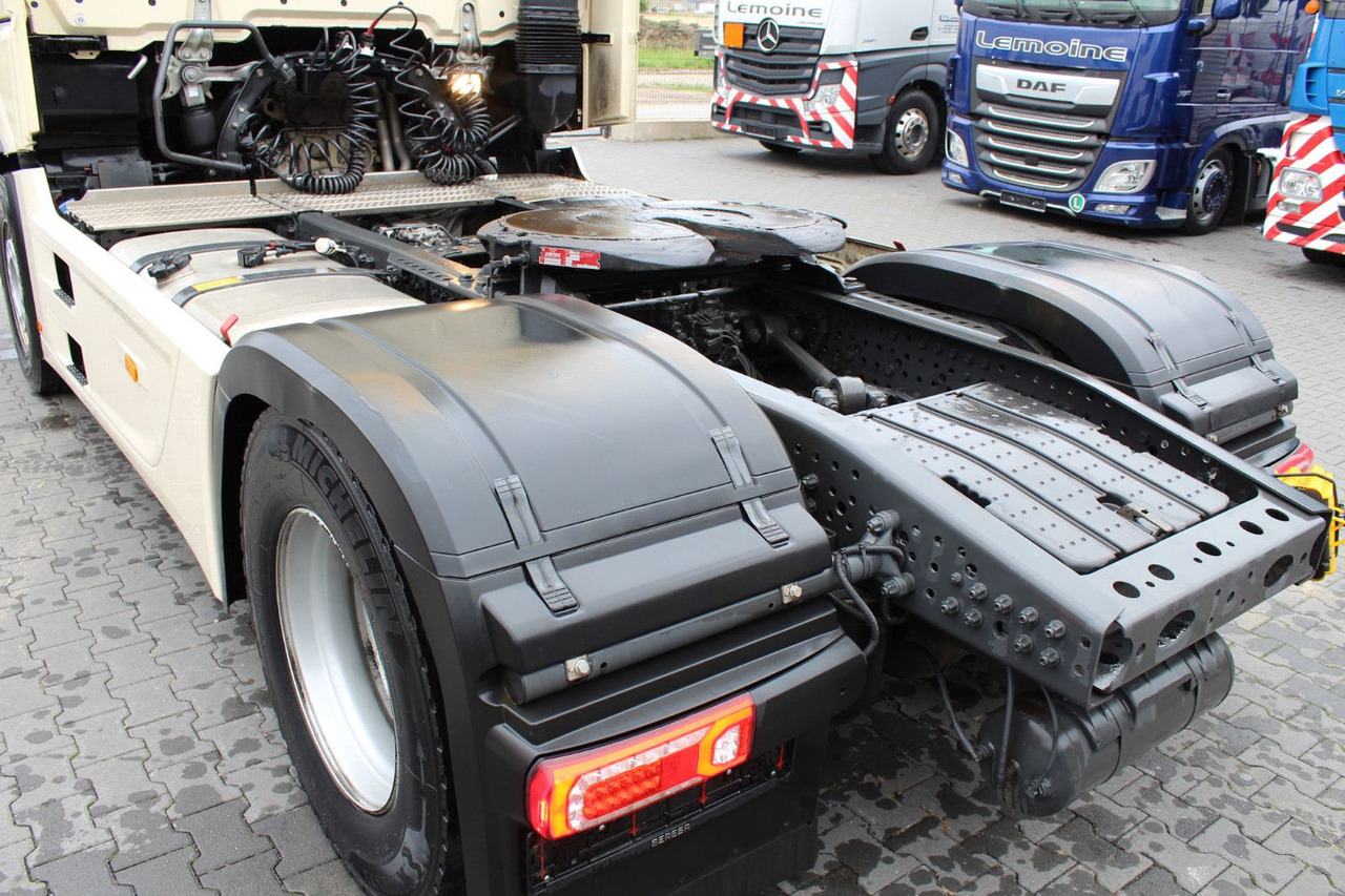 Mercedes-Benz Actros 1848 LS 4x2 BigSpace (MP5) Vollverspoiler leasing Mercedes-Benz Actros 1848 LS 4x2 BigSpace (MP5) Vollverspoiler: obrázek 6