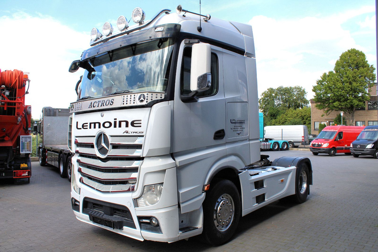 Mercedes-Benz Actros 1853 4x2 LS +Hydraulik + neuer AT-Motor - Tahač: obrázek 3 Mercedes-Benz Actros 1853 4x2 LS +Hydraulik + neuer AT-Motor - Tahač: obrázek 3