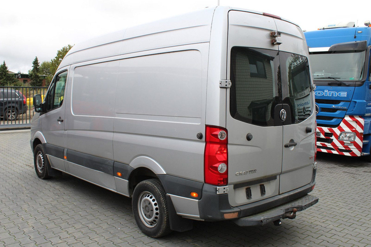 Volkswagen Crafter 2.5 TDI Kasten 3,5 t + AHK, Klima, - Furgon: obrázek 4 Volkswagen Crafter 2.5 TDI Kasten 3,5 t + AHK, Klima, - Furgon: obrázek 4